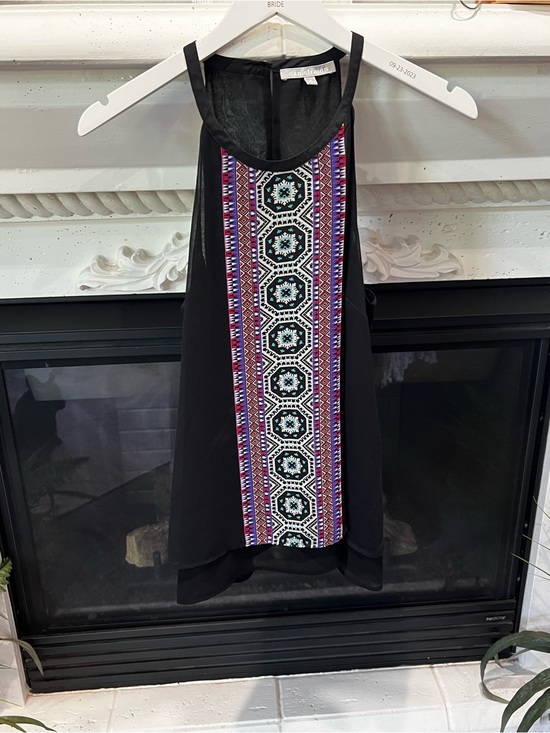 Daniel Rainn Tops - Daniel Rainn Black Tank with Colorful Geometric Embroidery